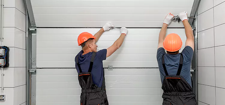 Choose Us for Your Garage Door Needs in Hollywood