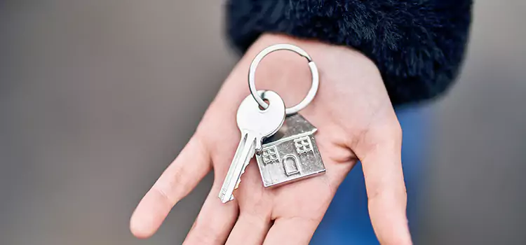 Trusted Broken Key Extraction Hollywood