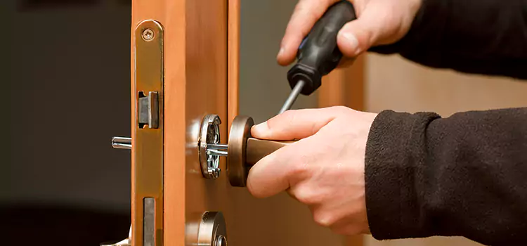 Semi Truck Locksmith Hollywood